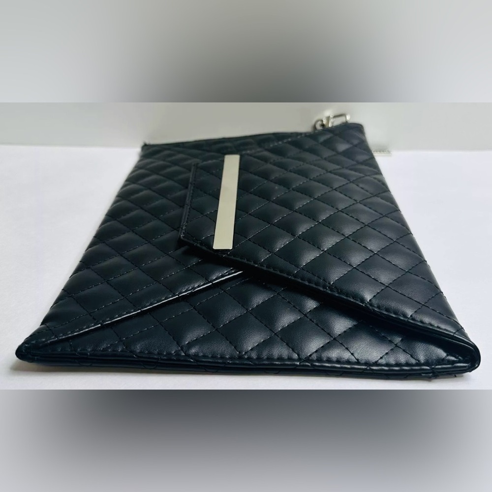 YOUNGBLOOD COSMETICS BAG 7x 10 Inches Pre Owned - Picture 4 of 10
